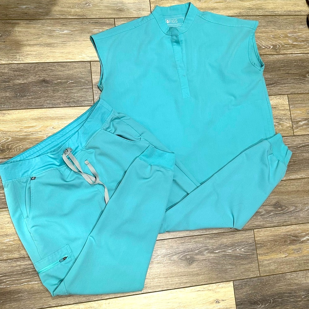 Figs Scrubs - Technical Collection